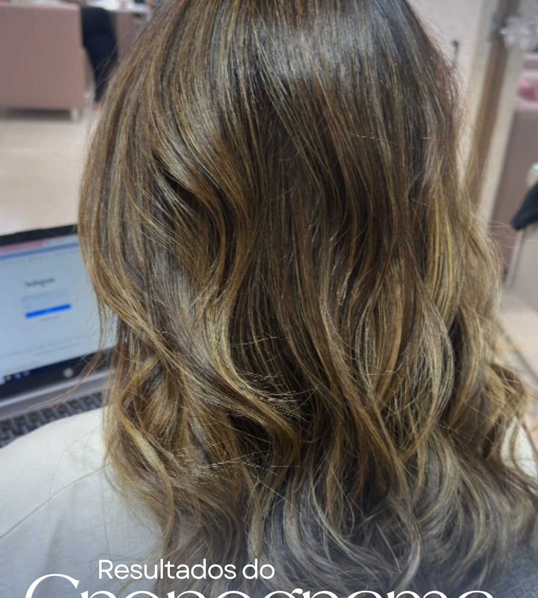 Resultado cronograma capilar 4 semanas Esse é o resultado de um cronograma capilar personalizado, com etapas de hidratação, nutrição e reconstrução — um cuidado contínuo que devolve vitalidade e renova completamente o visual.