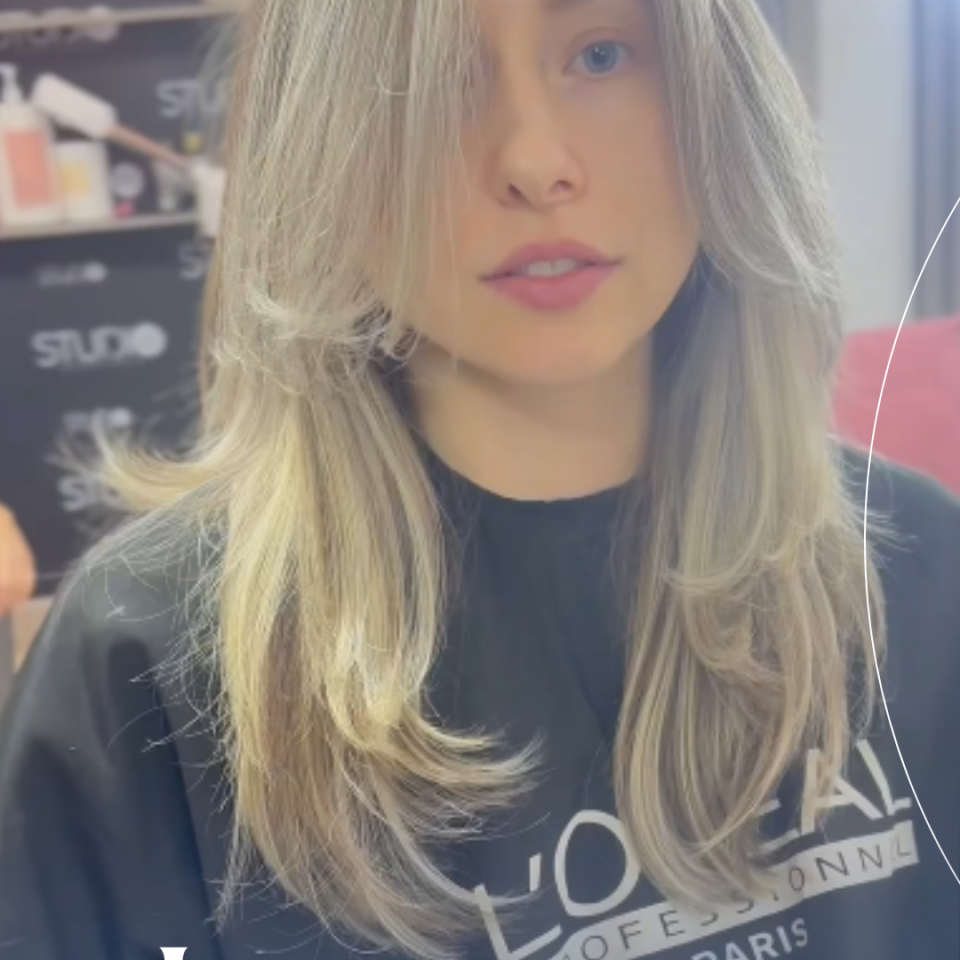 Loiro frio com naturalidade. Um loiro bem construído não chama atenção pelo exagero , chama pela harmonia. Um resultado pensado valorizar.