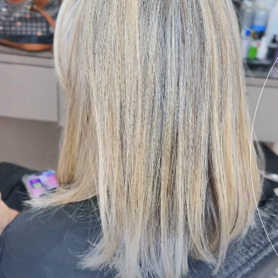 Um corte muda mais do que só o comprimento do cabelo. Corte novo, visual renovado. Às vezes o cabelo não precisa de mil mudanças, precisa do ajuste certo!